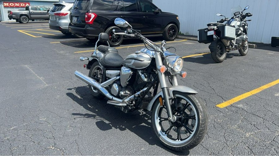 2012 Yamaha V Star 950 Base