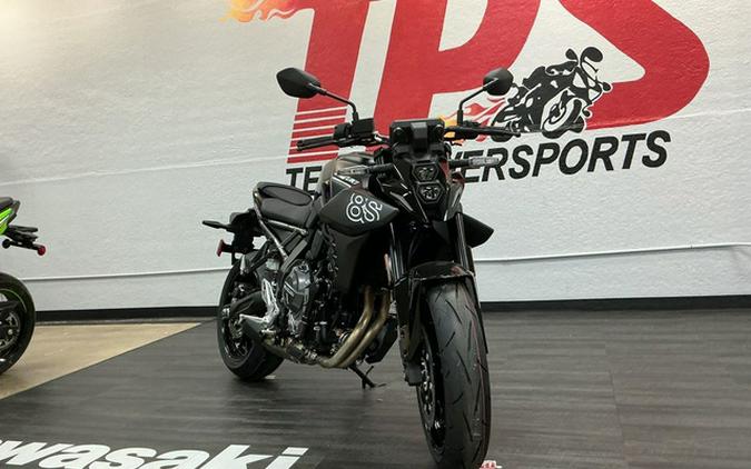 2026 Suzuki GSX800RQM6