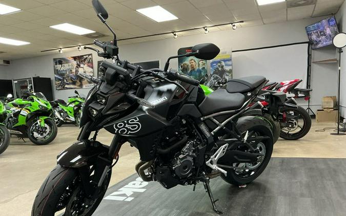 2026 Suzuki GSX800RQM6