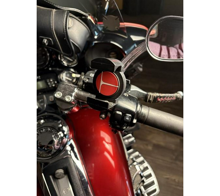 2012 Harley-Davidson® FLHTK - Electra Glide® Ultra Limited