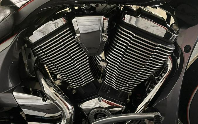 2016 Victory Motorcycles® Magnum® Black Crystal over Super Steel Gray