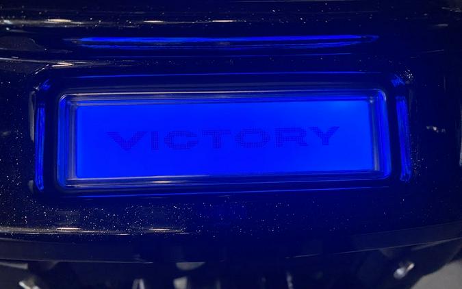 2016 Victory Motorcycles® Magnum® Black Crystal over Super Steel Gray