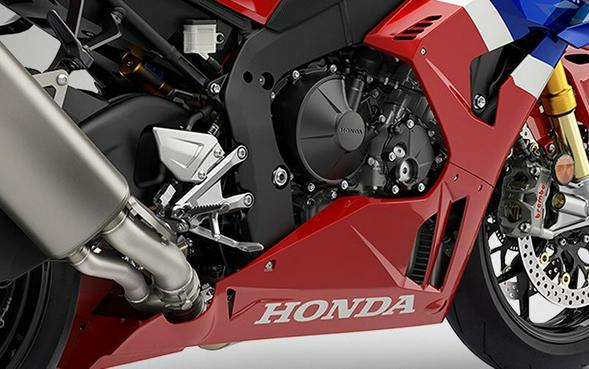 2027 Honda CBR1000RR-R Fireblade SP