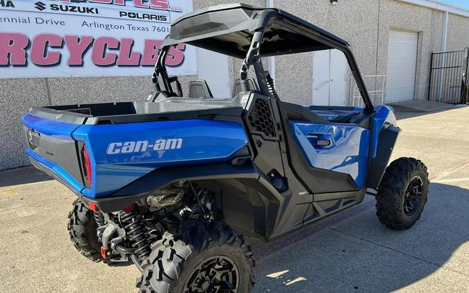 2023 Can-Am® Commander XT 700