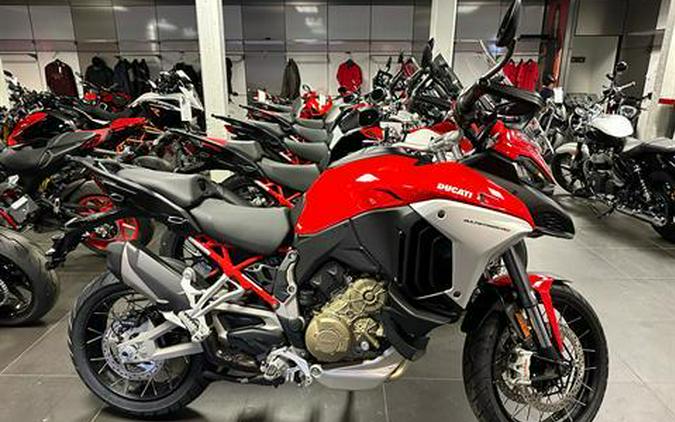 2023 Ducati Multistrada V4 S Travel & Radar Spoked Wheels