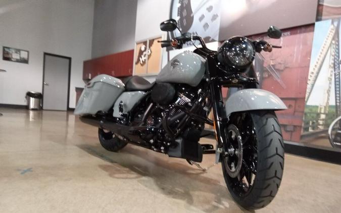 2025 Harley-Davidson Road King Special FLHRXS