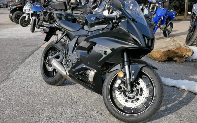 2025 Yamaha YZF R7