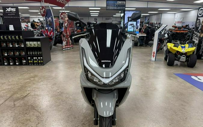 2025 Honda PCX160 ABS