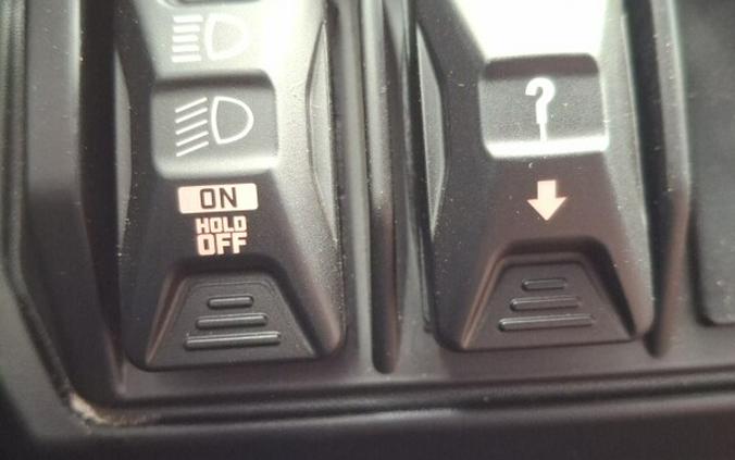 2026 Can-Am Defender MAX XT CAB HD11- 10.25 DISPLAY