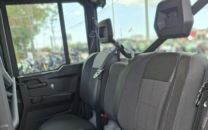 2026 Can-Am Defender MAX XT CAB HD11- 10.25 DISPLAY