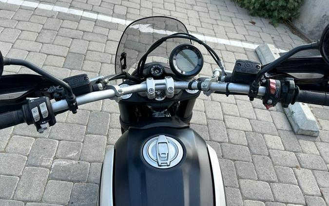 2022 Ducati Scrambler Icon Dark