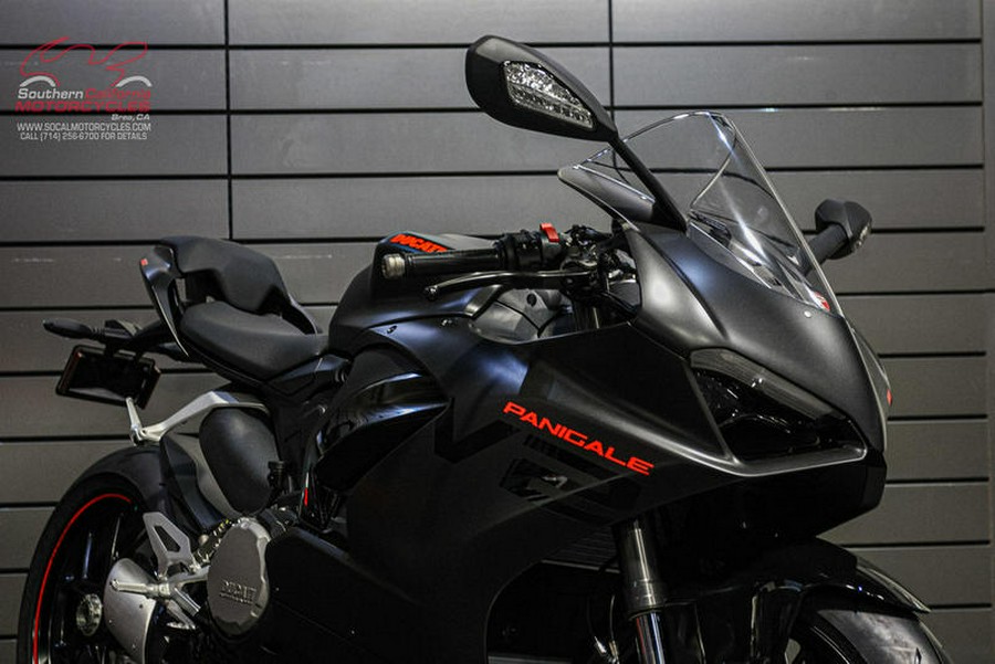 2024 Ducati Panigale V2 Black on Black