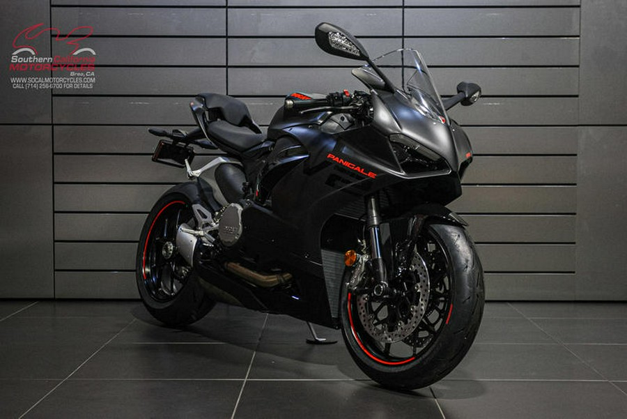 2024 Ducati Panigale V2 Black on Black