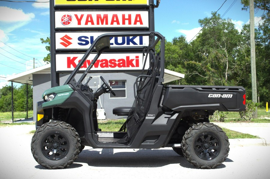 2026 Can-Am Defender HD7