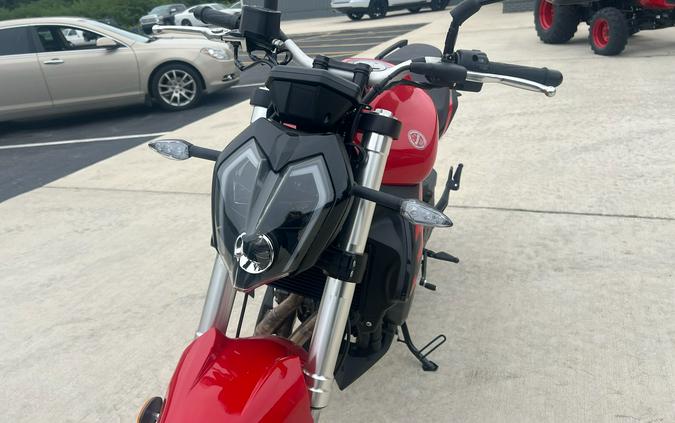 2024 Benelli 302S