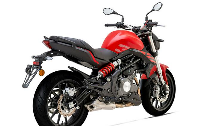 2024 Benelli 302S