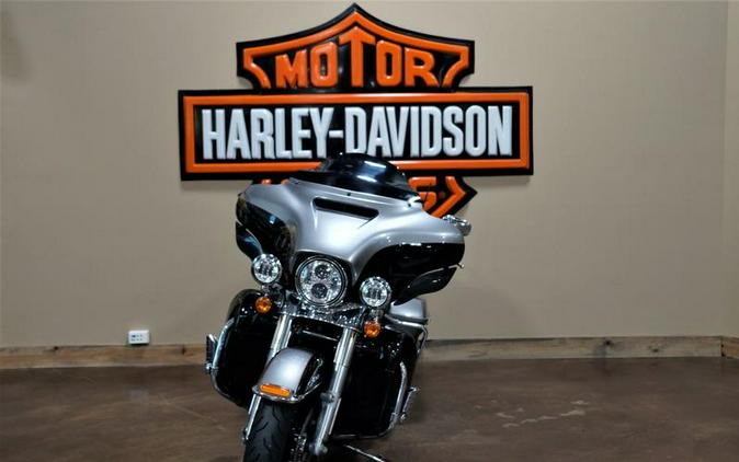 2017 Harley-Davidson® FLHTK - Ultra Limited