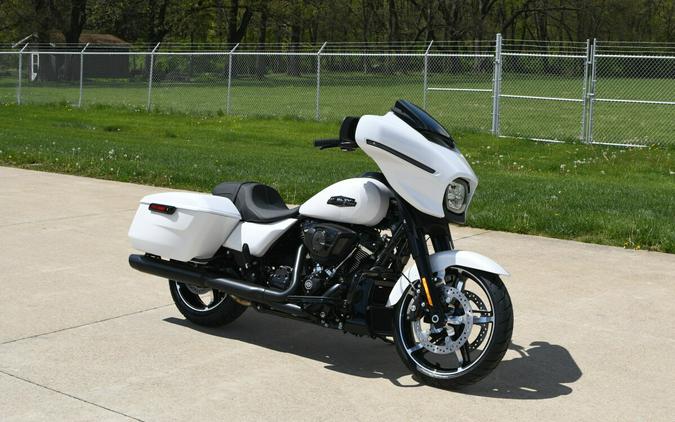 FLHX 2024 Street Glide®