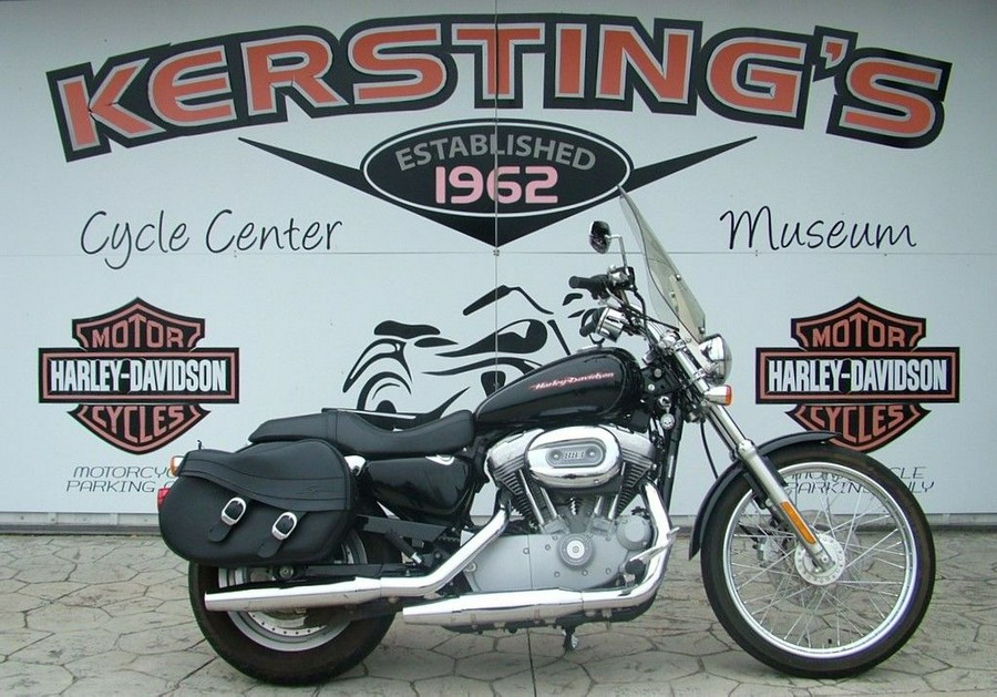 2006 Harley-Davidson® XL883C - Sportster® 883® Custom