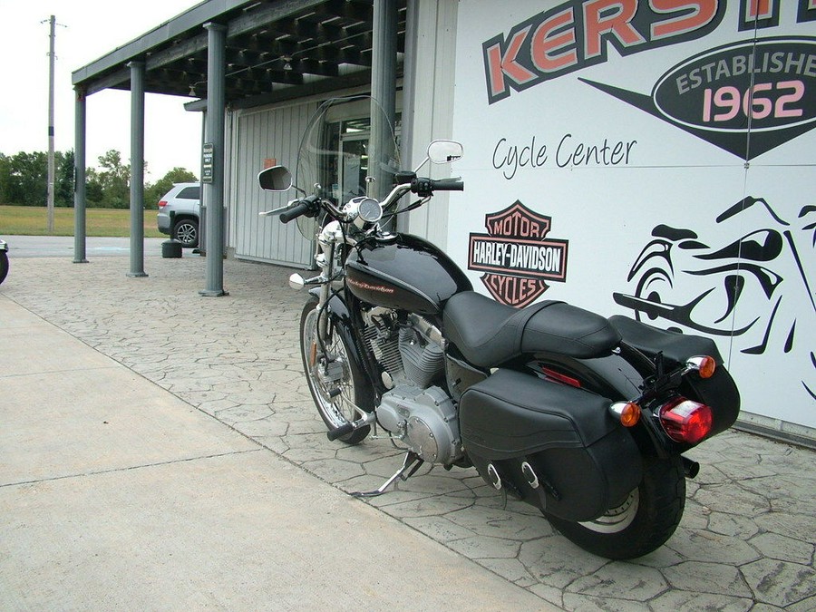 2006 Harley-Davidson® XL883C - Sportster® 883® Custom