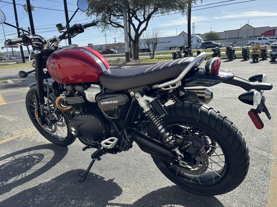 2025 Triumph Scrambler 1200 X