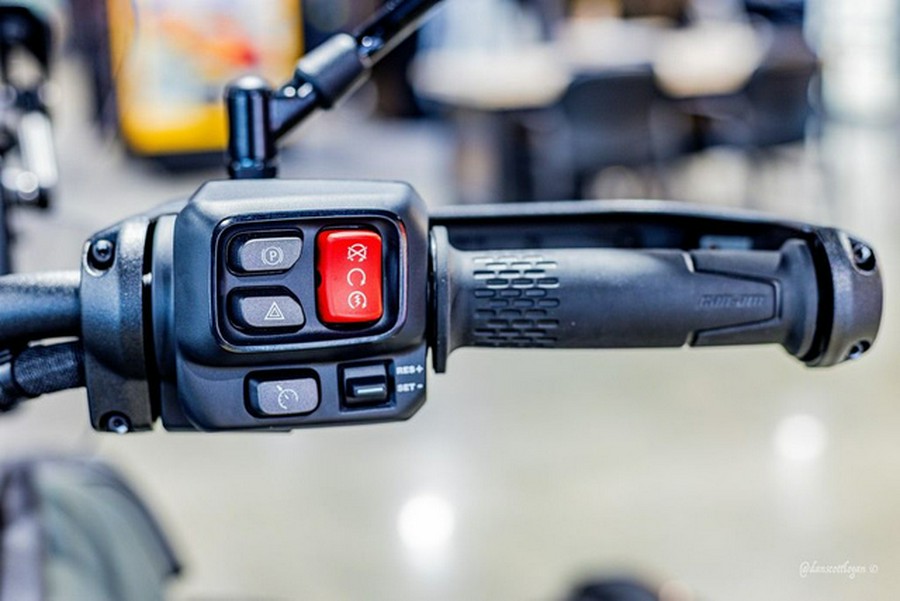 2025 Can-Am Canyon? Redrock