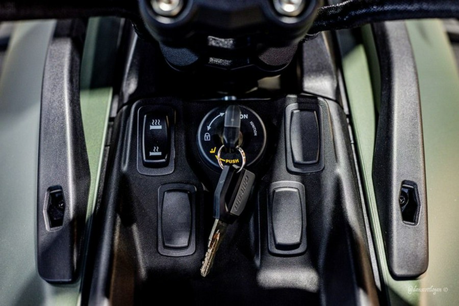 2025 Can-Am Canyon? Redrock