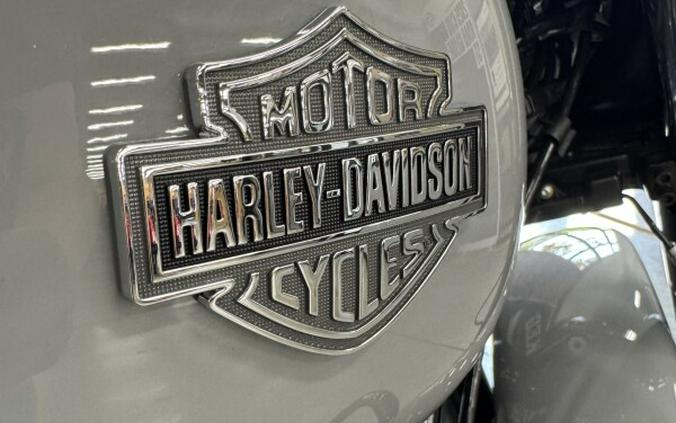 2025 Harley-Davidson Road King Special