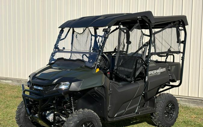 2027 Honda Pioneer 700-4 Deluxe