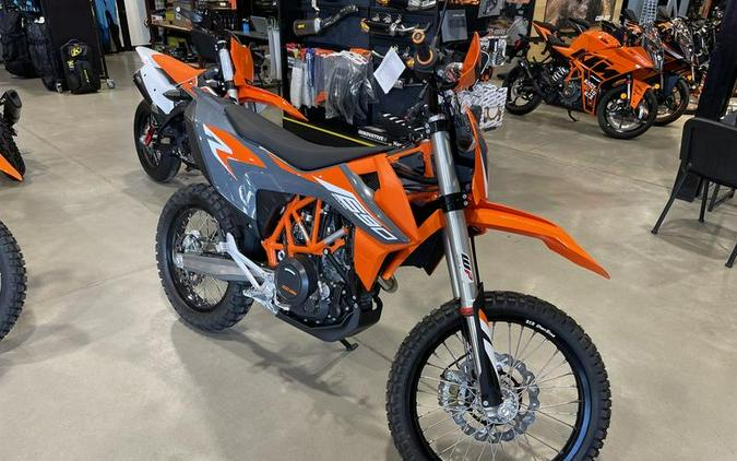 2022 KTM 690 Enduro R