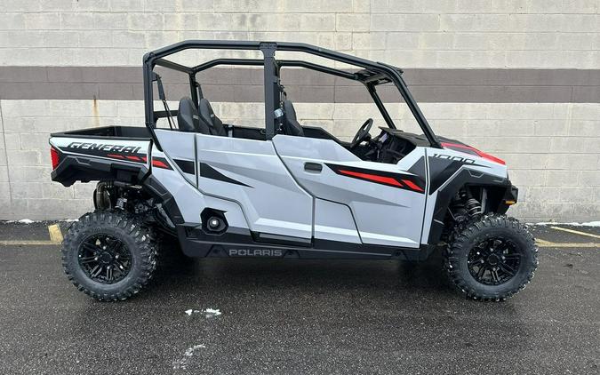 2025 Polaris® General 4 1000 Sport