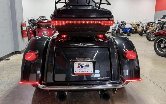 2018 Harley-Davidson® FLHTCUTG - Tri Glide® Ultra