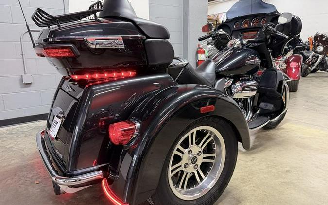 2018 Harley-Davidson® FLHTCUTG - Tri Glide® Ultra