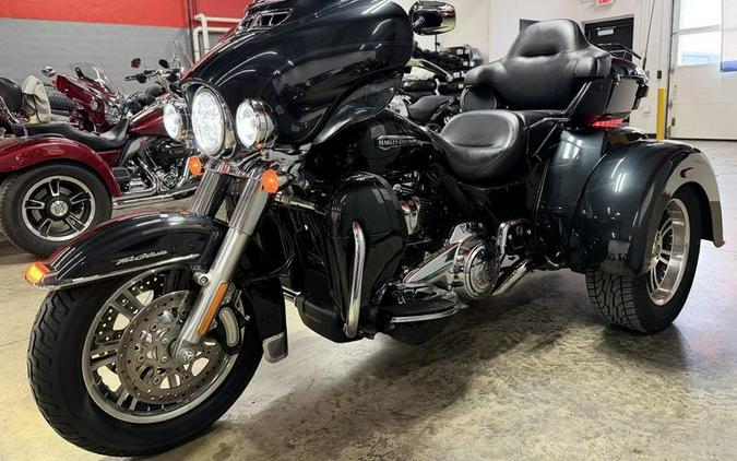2018 Harley-Davidson® FLHTCUTG - Tri Glide® Ultra