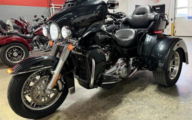 2018 Harley-Davidson Trike FLHTCUTG - Tri Glide Ultra