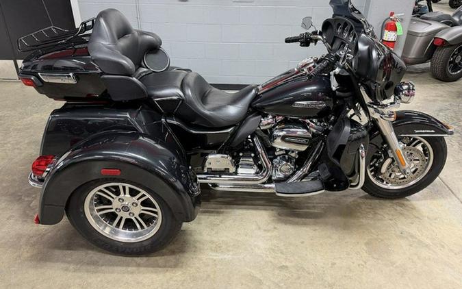 2018 Harley-Davidson Trike FLHTCUTG - Tri Glide Ultra
