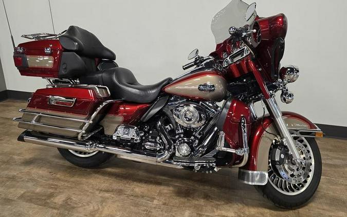 2009 Harley-Davidson® FLHTCU - Ultra Classic® Electra Glide®