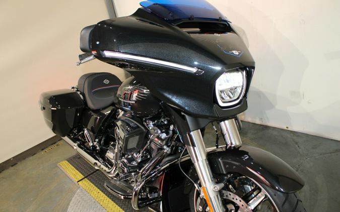 New 2026 Harley-Davidson Street Glide Grand American Touring FLHX Motorcycle For Sale In Miami, Florida