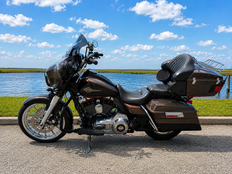 2013 Harley-Davidson Electra Glide® Ultra Limited 110th Anniversary Edition