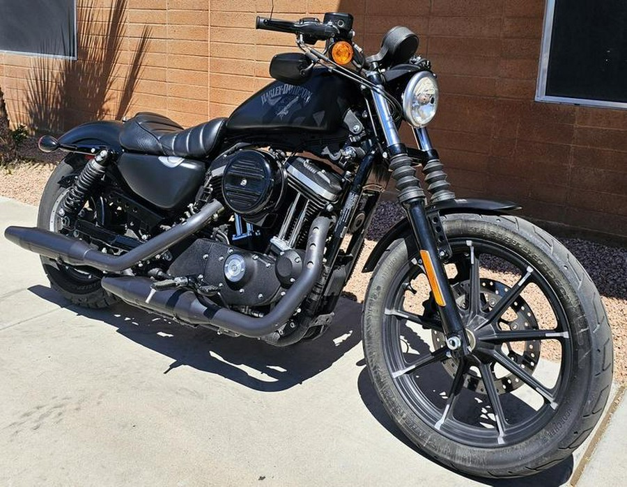 2016 Harley-Davidson® XL883N - Sportster® Iron 883™