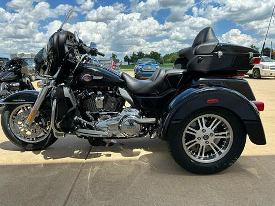 2024 Harley-Davidson Tri Glide® Ultra