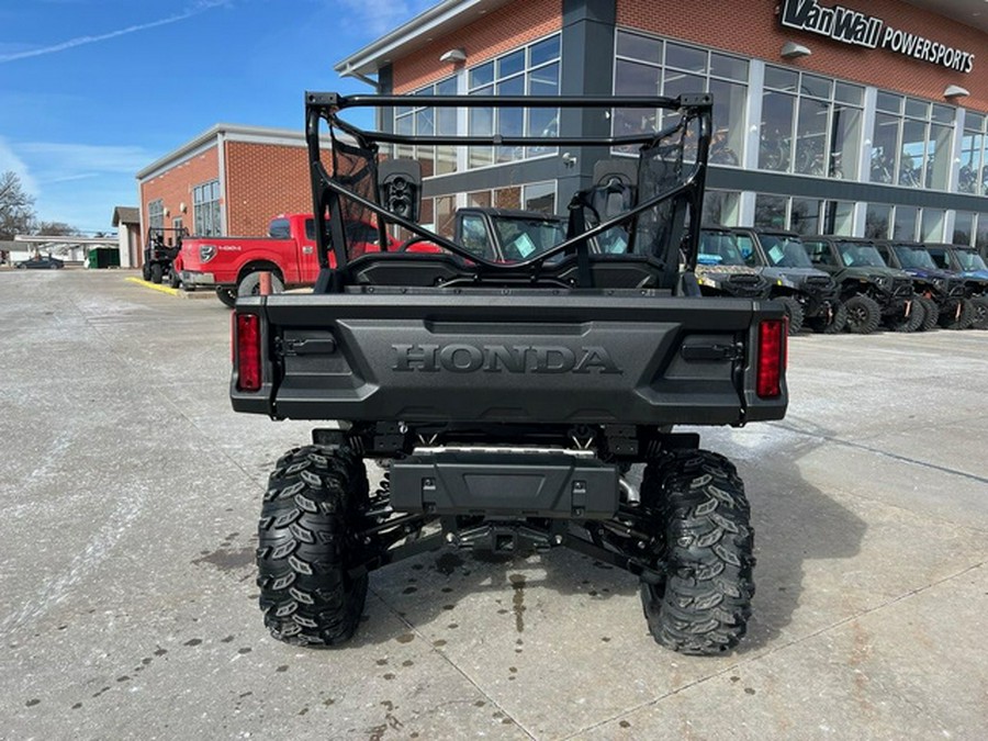 2025 Honda Pioneer 1000 Deluxe