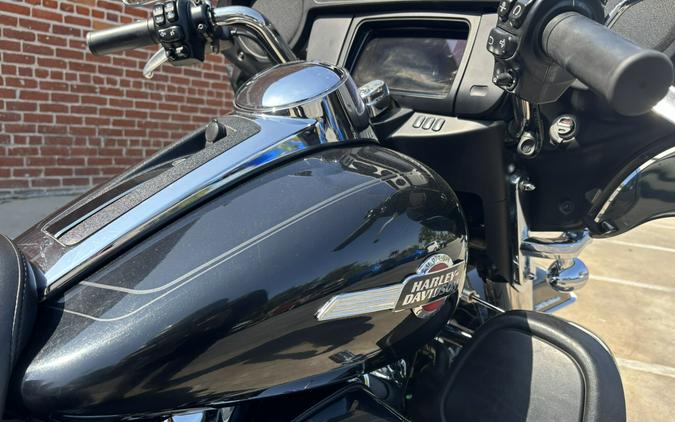 2022 Harley-Davidson® Tri Glide® Ultra
