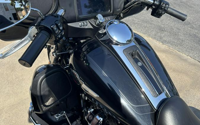 2022 Harley-Davidson® Tri Glide® Ultra