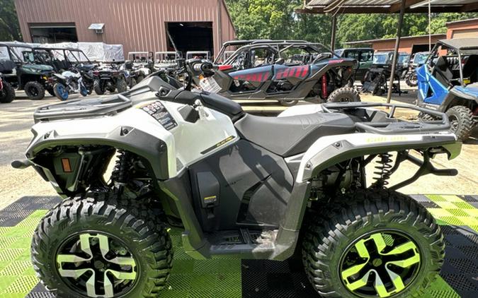 2026 Can-AM OUTLANDER EV37