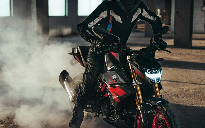 2025 BMW G 310 R