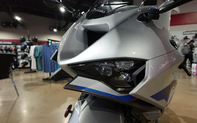 2027 Kawasaki Ninja® ZX™-6R ABS