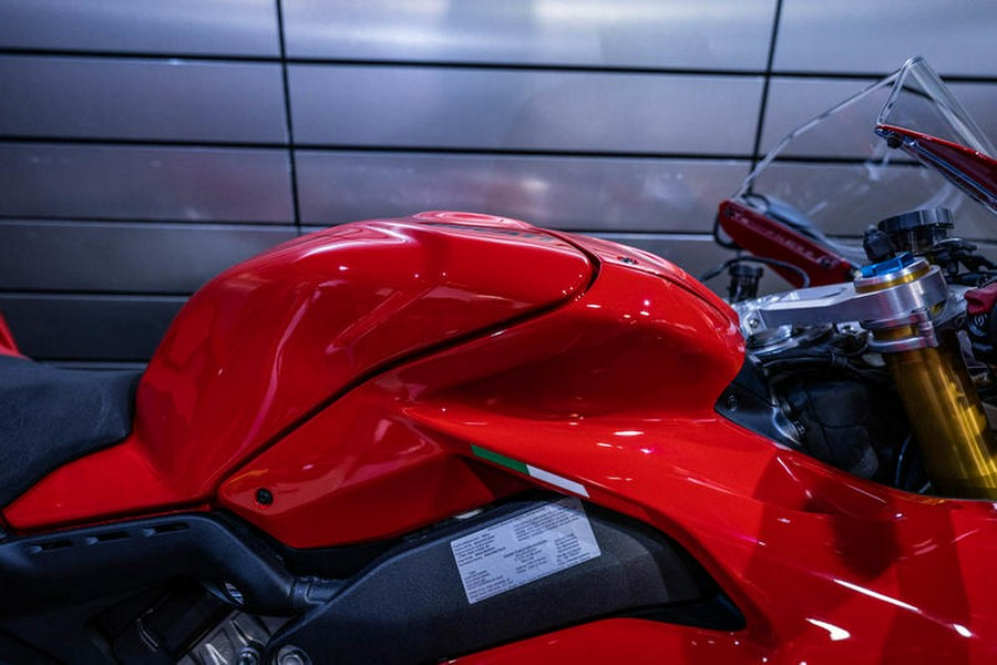 2024 Ducati Panigale V4 S Red