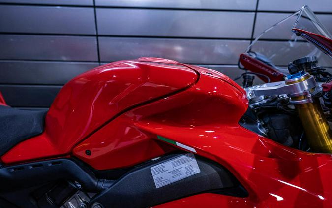 2024 Ducati Panigale V4 S Red