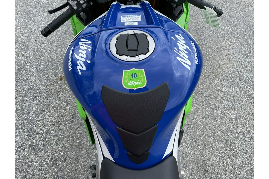 2024 Kawasaki Ninja ZX-10R 40th Anniversary Edition ABS